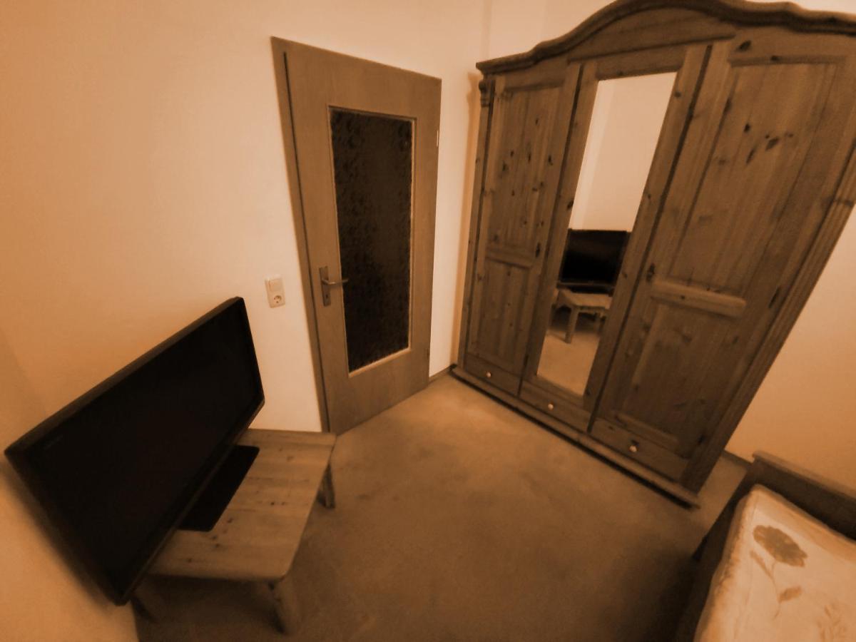 Privatzimmer Ерфурт Екстериор снимка