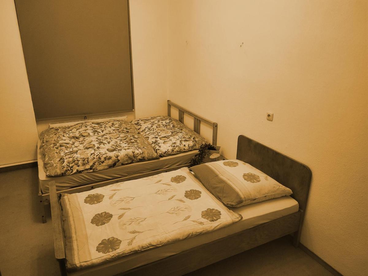 Privatzimmer Ерфурт Екстериор снимка