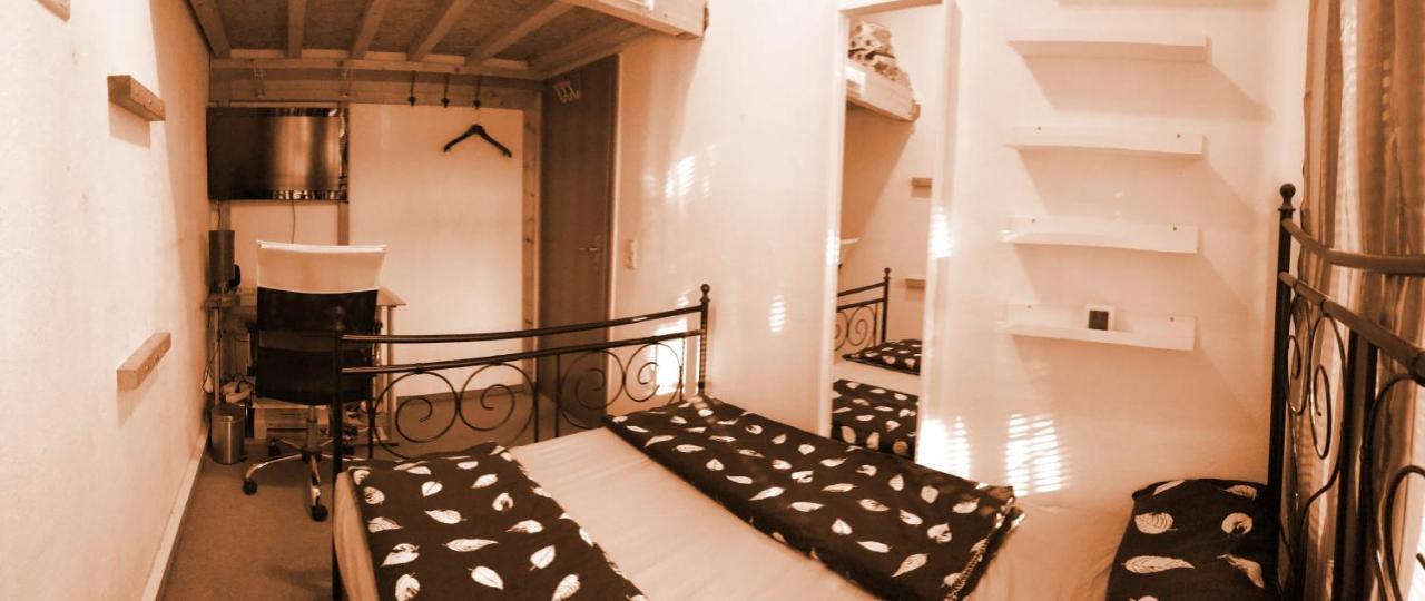 Privatzimmer Ерфурт Екстериор снимка